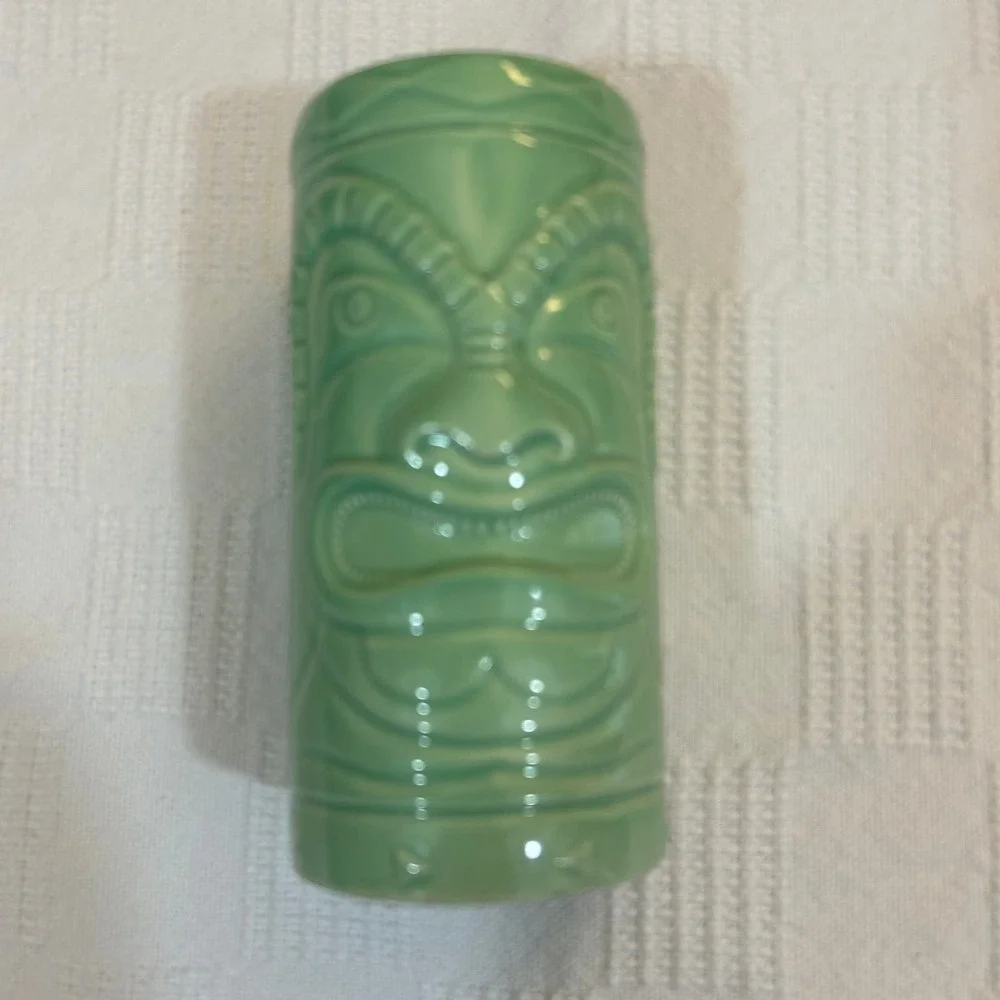 Bacardi Tiki Totem Tumbler Ceramic Green Anejo Cuatro 5.75